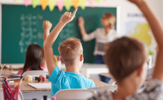 Понад 80 шкіл Львова перетнули позначку у 80% вакцинованих