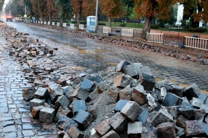 З нас насміхаються. Чому львів'яни вийшли на Бандери захищати бруківку