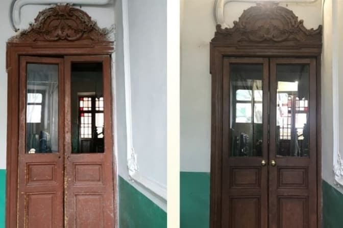 У Львові відреставрували ще дві дерев’яні брами. Фото до та після
