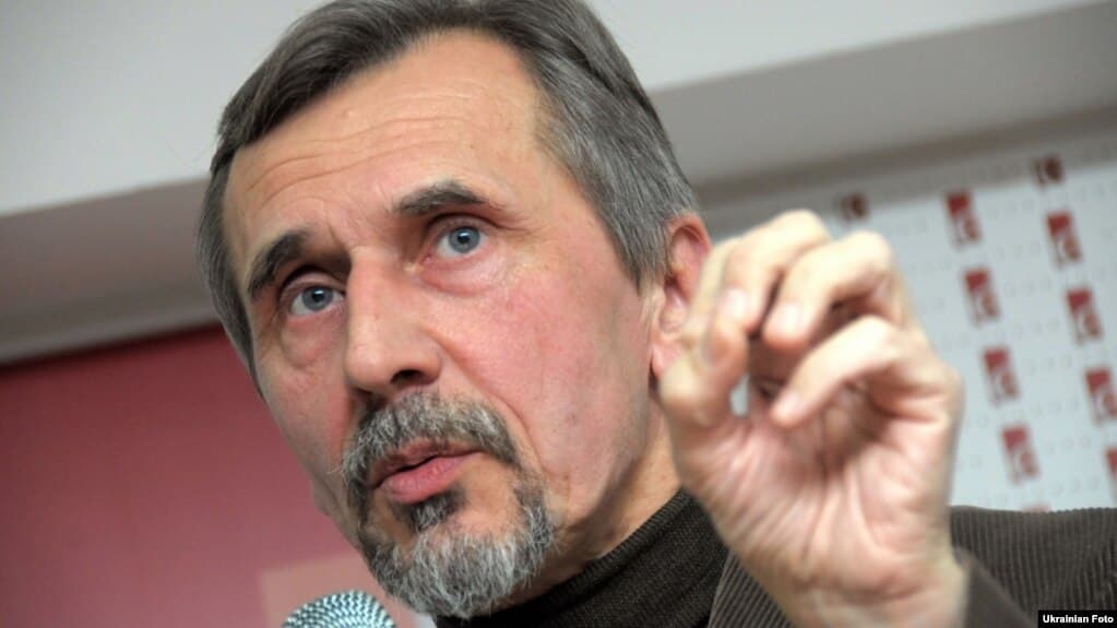 Микола Рябчук про культурний спротив Львова, що буде на місці «Добробуту» та хто відповість за руйнацію памʼяток у Києві. Ключове за 30 квітня