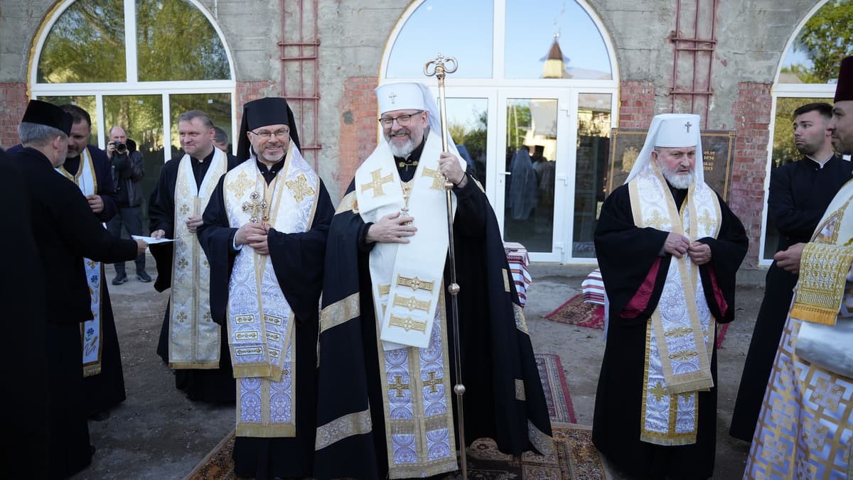 Блаженніший Святослав приїхав на Львівщину і благословив відкриття центру для постраждалих від війни