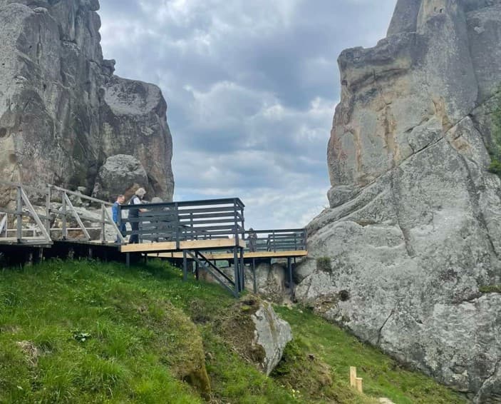 У Тустані розширили оглядовий майданчик / фото Львівської обласної ради