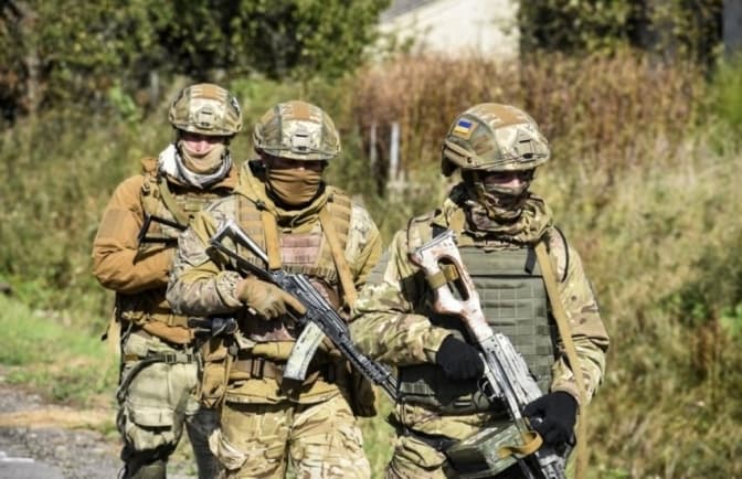 Знищили пів тисячі росіян, два літаки та 8 дронів. У Генштабі назвали втрати ворога за добу