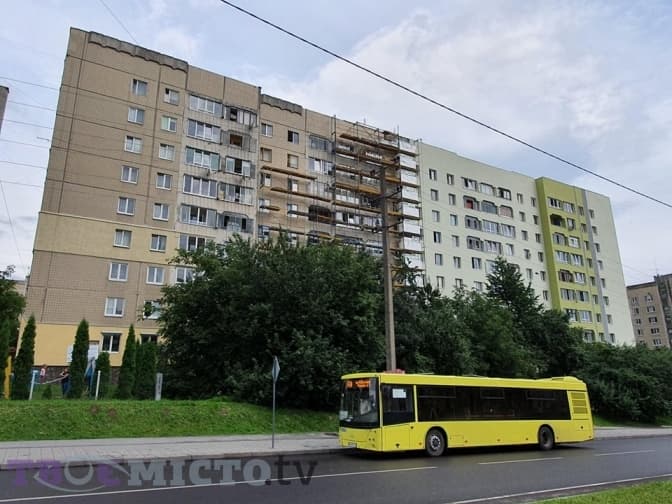 Як у Львові мешканці самостійно утеплюють багатоповерхівку. Фото, відео