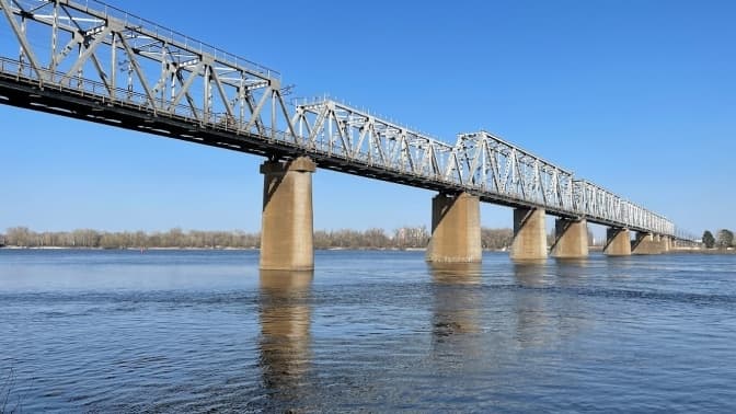 Площа Героїв Чернігова та назва для мосту через Дніпро: у застосунку «Київ Цифровий» запустили нове опитування