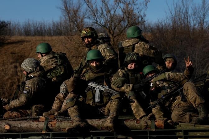 ЗСУ відбили 16 атак, вдарили 26 разів по районах зосередження окупантів