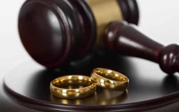 В Україні суттєво зменшилась кількість шлюбів в порівнянні з минулим роком