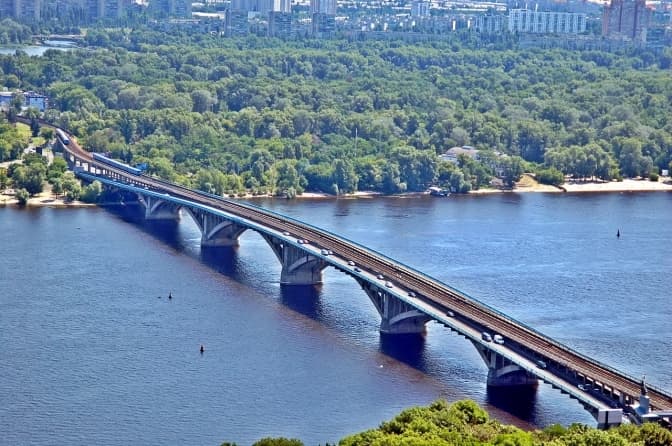 На ремонт мосту Метро витратять понад 2 млрд грн