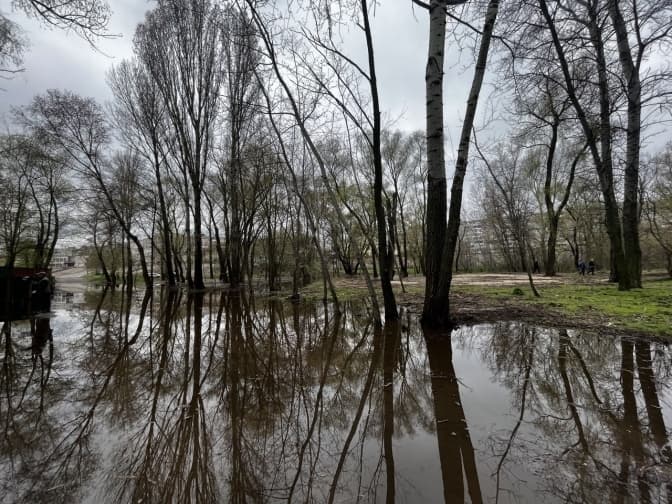Паркінг на Прирічній. Активісти просять Київраду відмовитися від будівництва – петиція