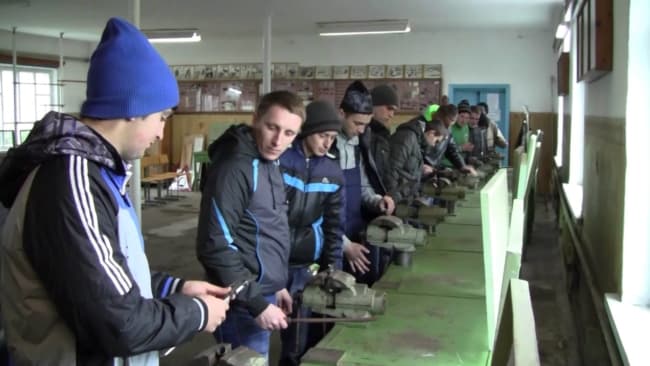 Учні профтехучилищ зможуть укладати договори про роботу на підприємствах