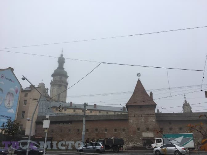 Мешканців Львівщини попереджають про туман та похолодання