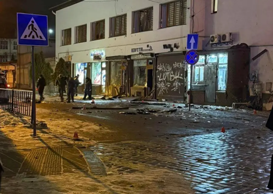 Місце вибухів у Львові в ніч на 22 лютого / Фото з соцмереж