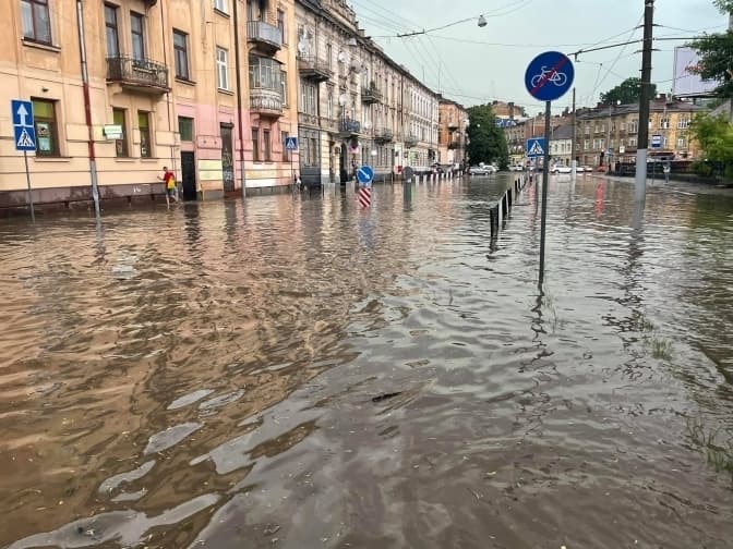 «Гарячих» періодів у Львові буде все більше». Що не так із реакцією міста на наслідки кліматичних змін
