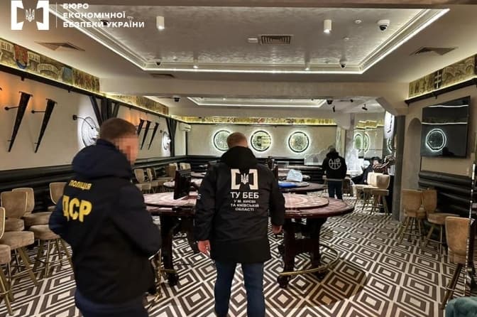 VIP-казино у центрі: у Києві накрили підпільний заклад у ресторані
