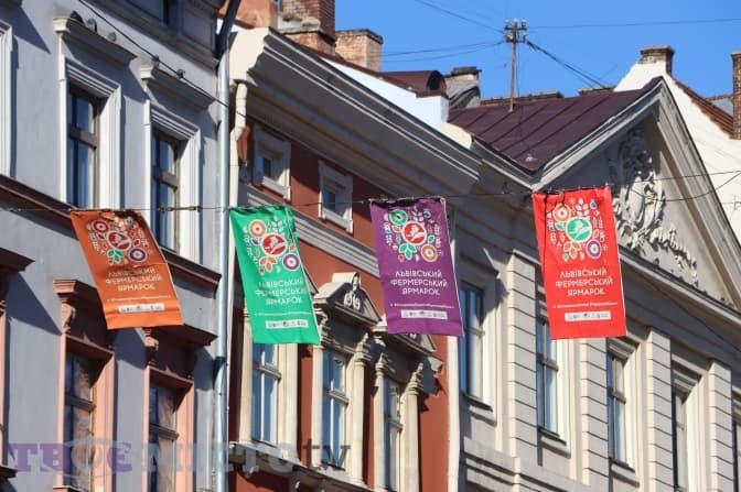 Кількість зовнішньої реклами у Львові планують зменшити на половину
