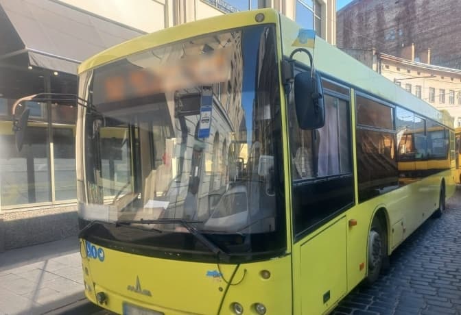 У ДТП у Львові травмувалися дві пасажирки маршрутки