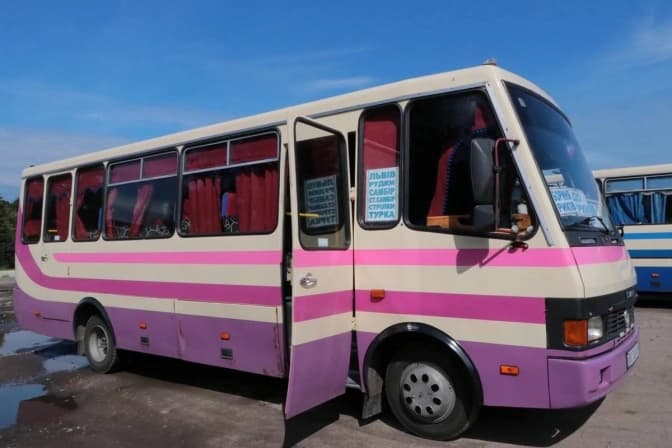 Один із приміських автобусних маршрутів відновить роботу на Львівщині