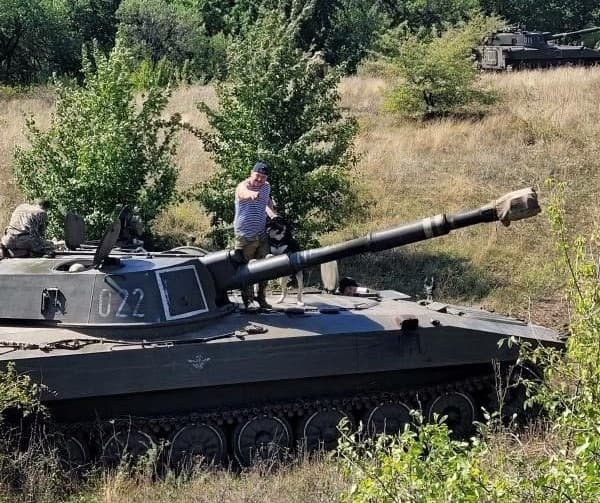 У селі на Львівщині застрелили собаку військовослужбовця, яка пройшла з ним бої у Бахмуті