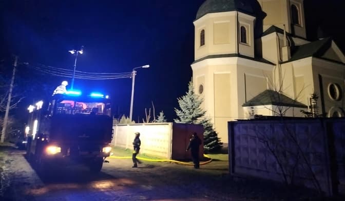 На Львівщині загорівся храм УГКЦ