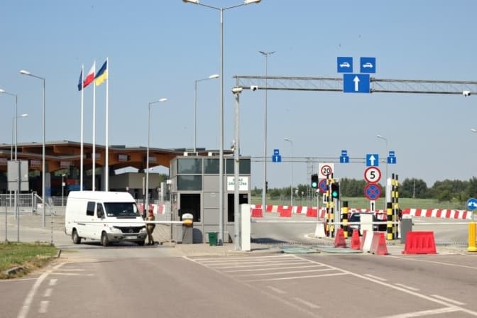 Яка ситуація із чергами на пунктах пропуску із Польщею на Львівщині