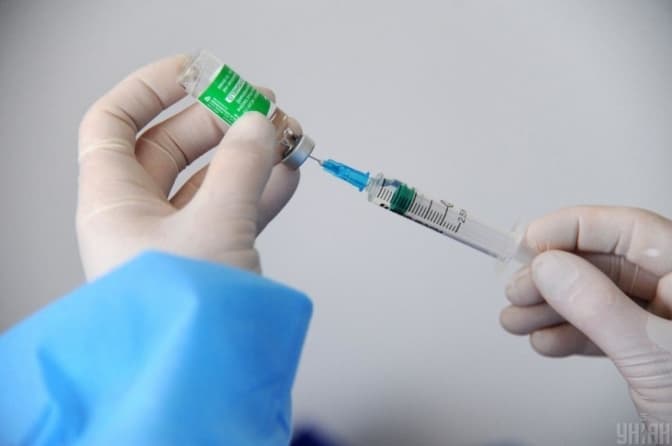 Наступного року може з’явитися комбінована вакцина проти коронавірусу