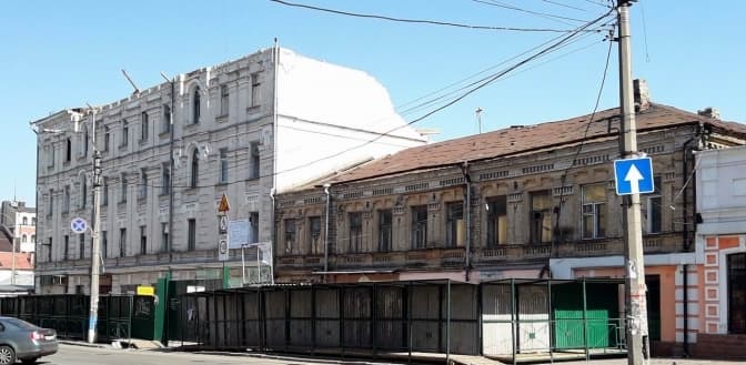 14 років нічого не роблять. Прокуратура просить суд розірвати договір на реставрацію садиби Дмитрієва на Подолі