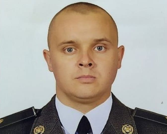 На Львівщині попрощалися з загиблим на війні артилеристом Вадимом Варавою