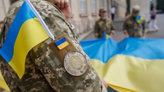 Львів’ян закликають підтримати збір на авто для захисника зі Львівщини