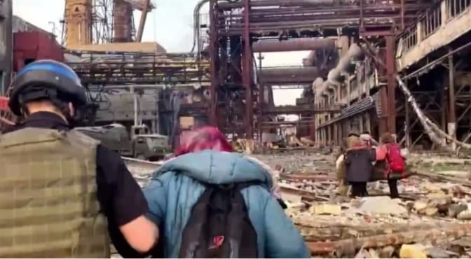 Із «Азовсталі» вдалося врятувати 50 жінок, дітей та людей похилого віку, – Верещук