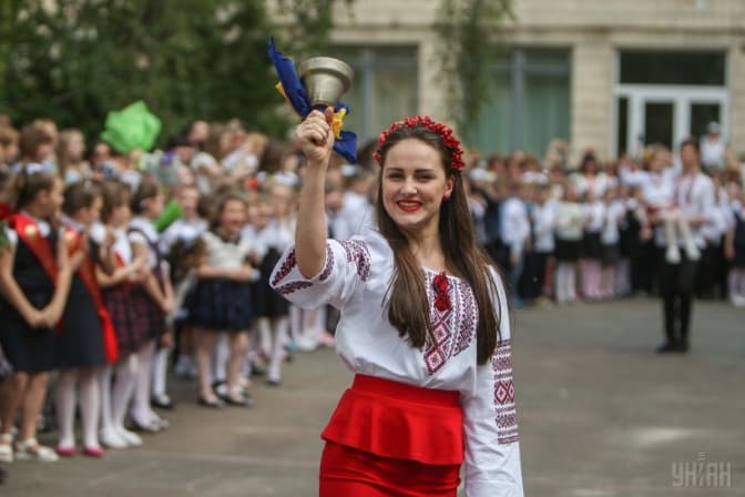 Коли у львівських школах пролунає останній дзвінок