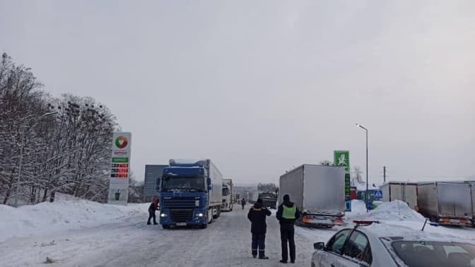 На трасі Київ-Чоп, поблизу Гамаліївки, утворився затор