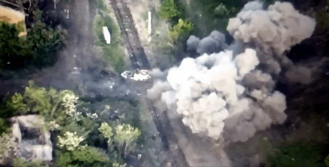 Львівські десантники показали, як підривають бойові машини росіян