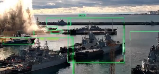 Українські спецслужби вперше в історії знищили російську субмарину за допомогою підводних дронів