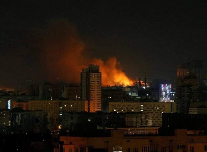 Росія готує жорстокий наліт на Київ цієї ночі, – депутати Ради