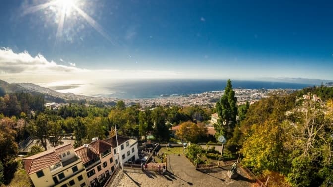 Португальська Мадейра відкриє кордони для щеплених будь-якими вакцинами туристів