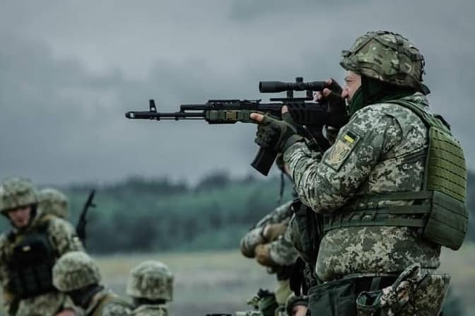 Українські захисники знищили вже 177 тисяч російських окупантів