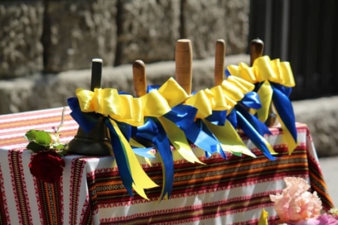 Коли і як у школах Львова відзначатимуть останні дзвоники. Розклад