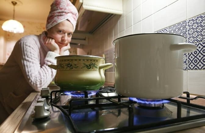 У центрі Києва до кінця липня відключать гарячу воду. Перелік вулиць