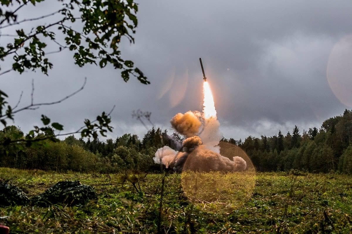В мережі поширюють інформацію про загрозу обстрілів по Україні. Як на це реагувати і що каже влада