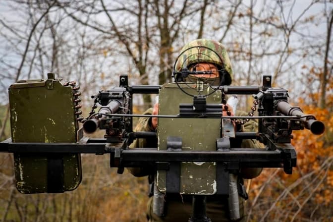 Українські захисники ліквідували ще понад 500 окупантів, два танки та безпілотник