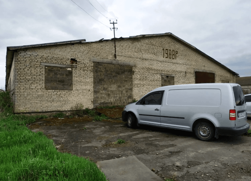 Суд скасував арешт на склади на Львівщині, де ховали гуманітарну допомогу