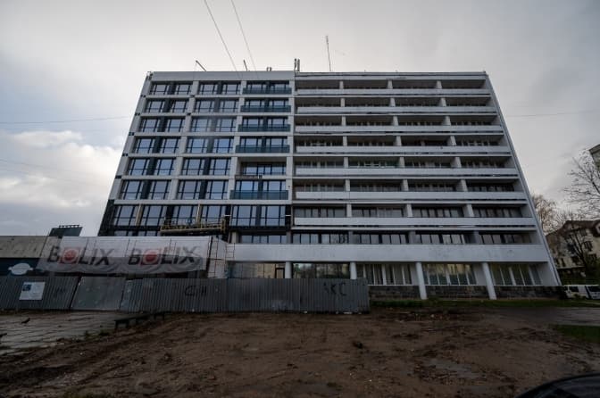 Простір біля львівського готелю «Турист» оновлять