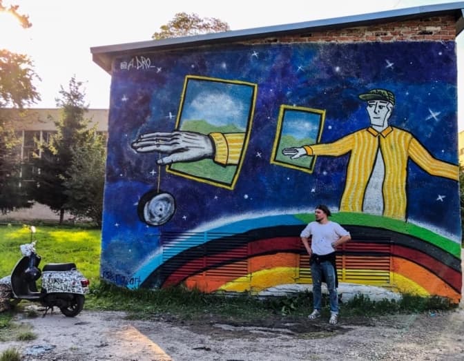На вулиці Пекарській з’явився новий мурал. Фото