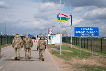 В Україні на кордоні відкрили новий пункт пропуску