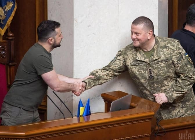 Українців спитали, кого вони вважають політиком 2022 року. Результати