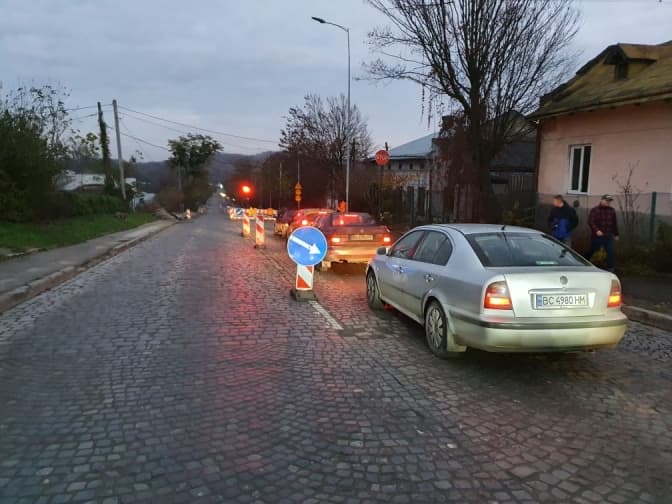 У Львові для проїзду відкрили частину вулиці Личаківської