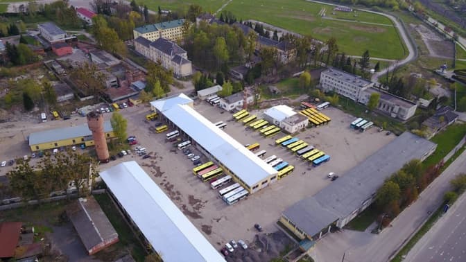 Як у Львові дезінфікують автобуси через коронавірус. Відео