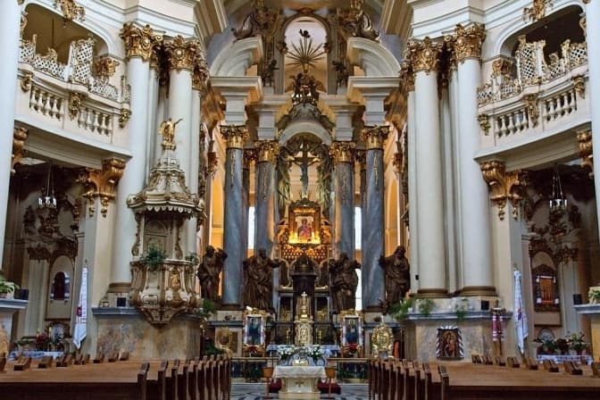 Фото умовне