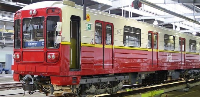 Київ цього місяця отримає вагони метро від Варшави