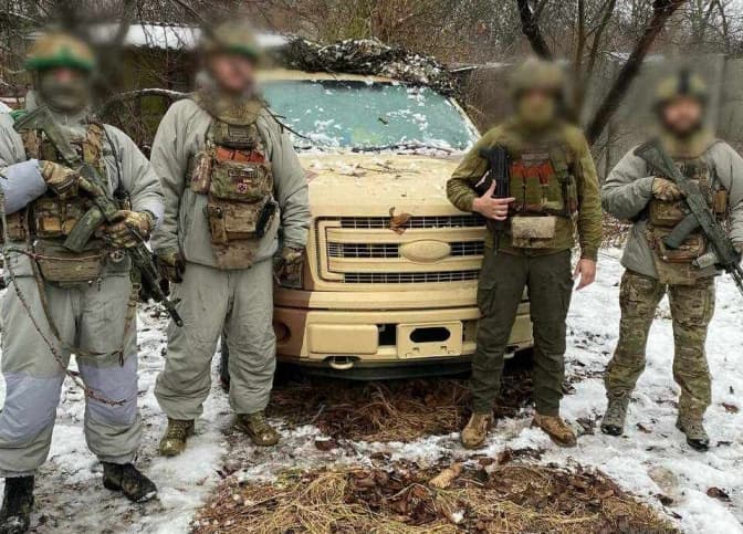 Як допомогти військовим. Добірка ініціатив